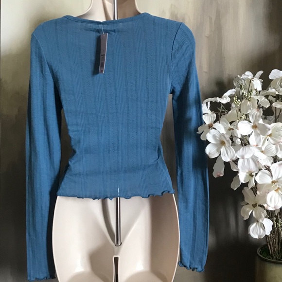 Adorable Top - Picture 3 of 3